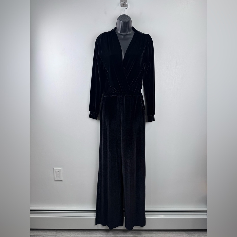 Ripley Radar Women‎ Velvet Black Jumpsuit Size 2 Small